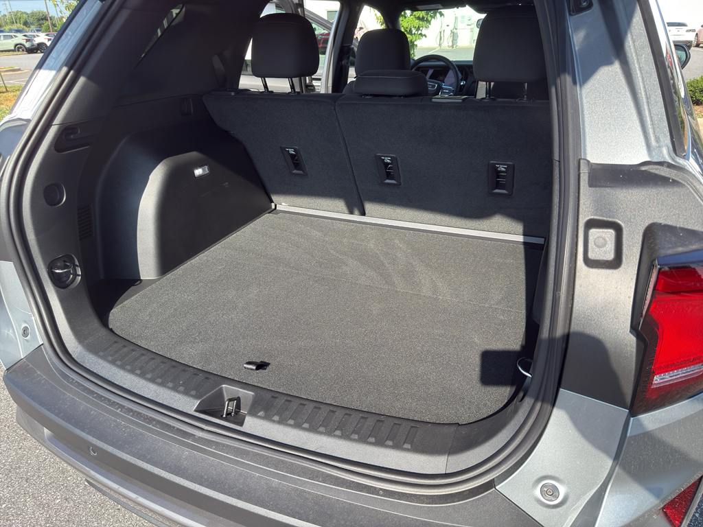 Vehicle image 8 of 22
