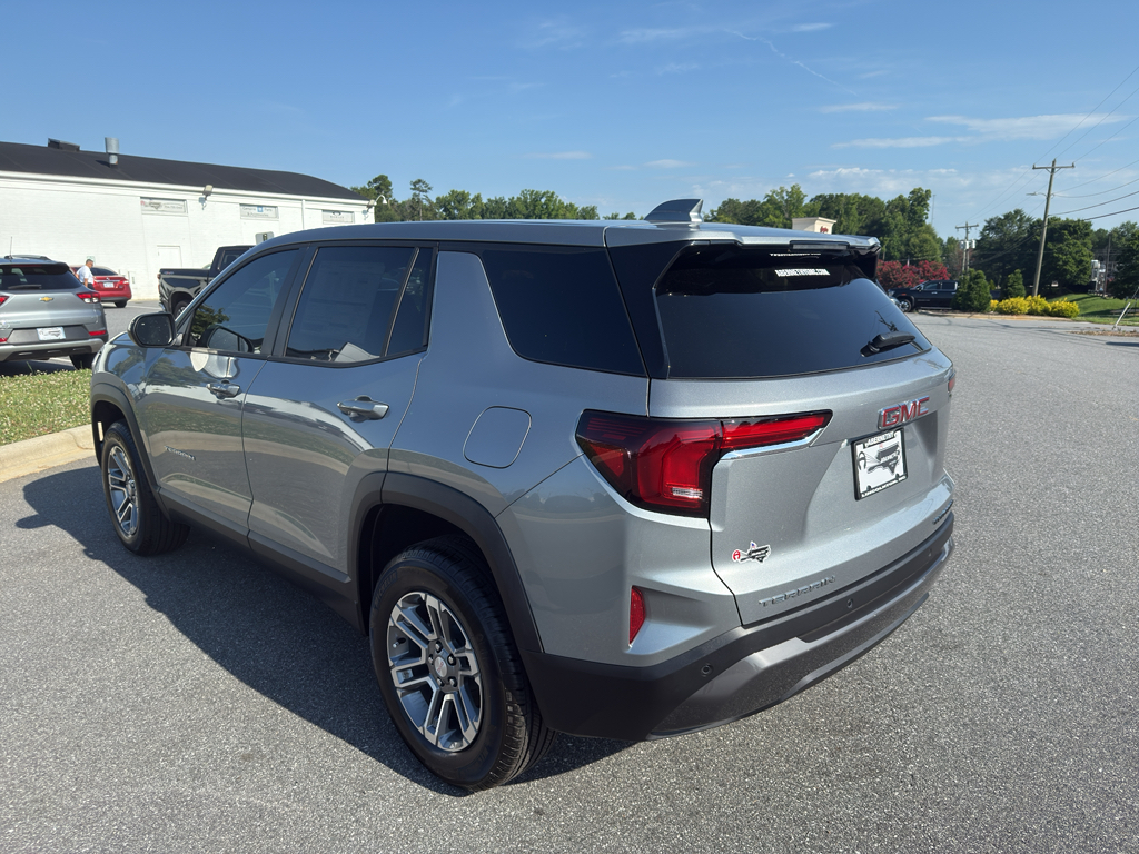 Vehicle image 5 of 22