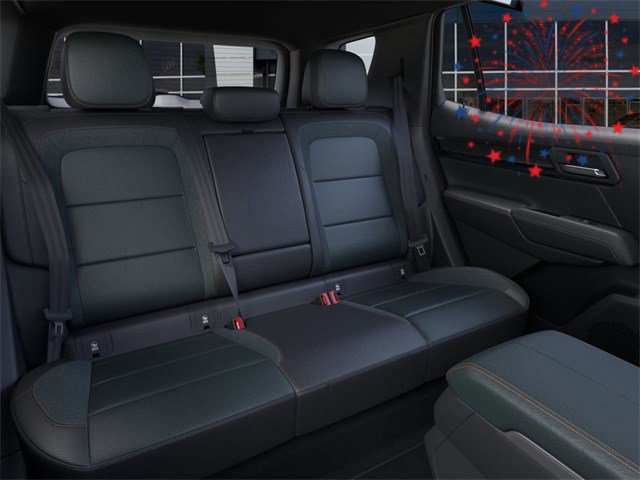 Vehicle image 11 of 24