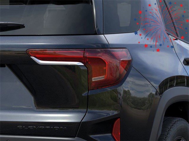 Vehicle image 22 of 24