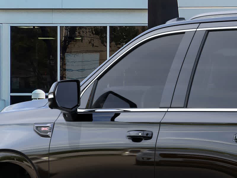 2026 GMC Yukon AT4 Ultimate Image 14 of 24