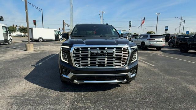 2026 GMC Yukon Denali Image 3 of 28