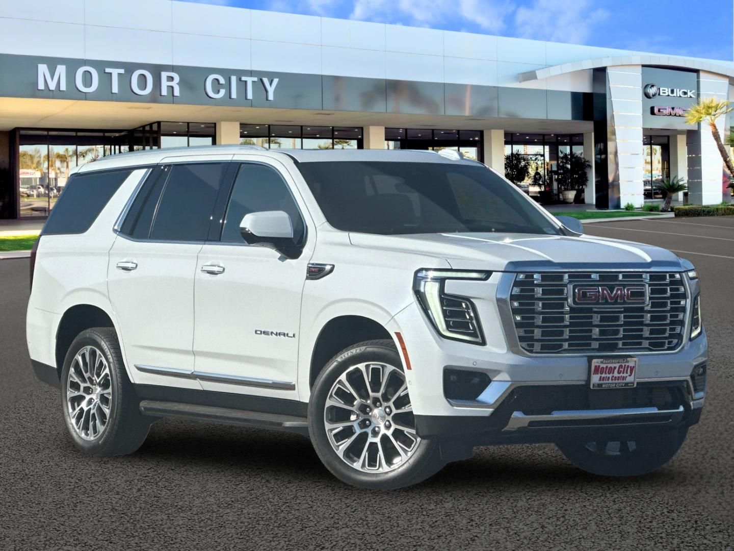 2026 GMC Yukon Denali Image 3 of 28