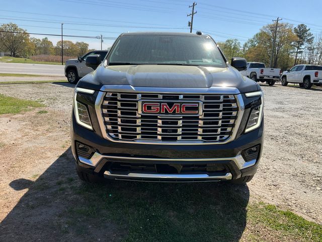 2026 GMC Yukon Denali Image 2 of 30