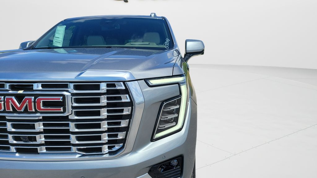 2026 GMC Yukon Denali Image 3 of 28