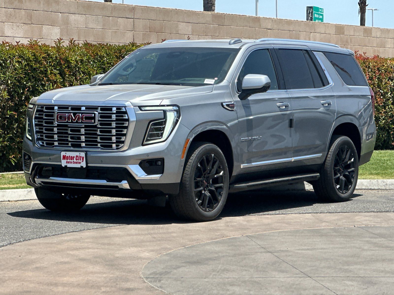 2026 GMC Yukon Denali Image 1 of 29