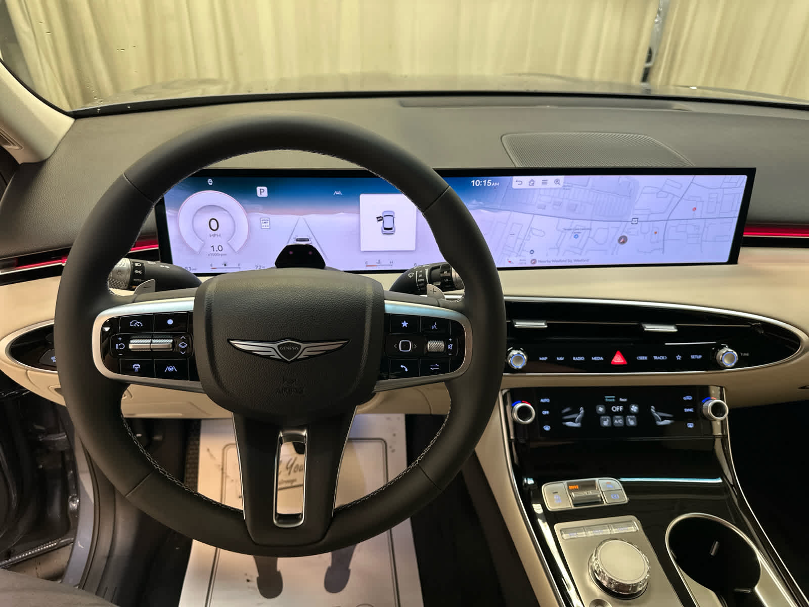 Vehicle image 13 of 19