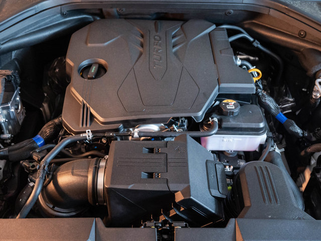 2026 Genesis GV70 2.5T Image 5 of 26