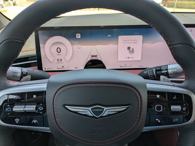 Vehicle image 14 of 32