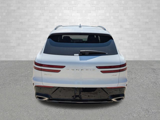 Vehicle image 6 of 32