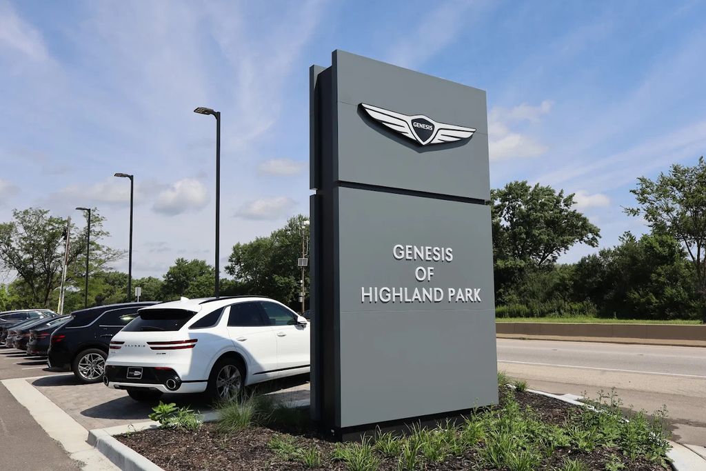 2026 Genesis GV70 2.5T Select Image 16 of 22