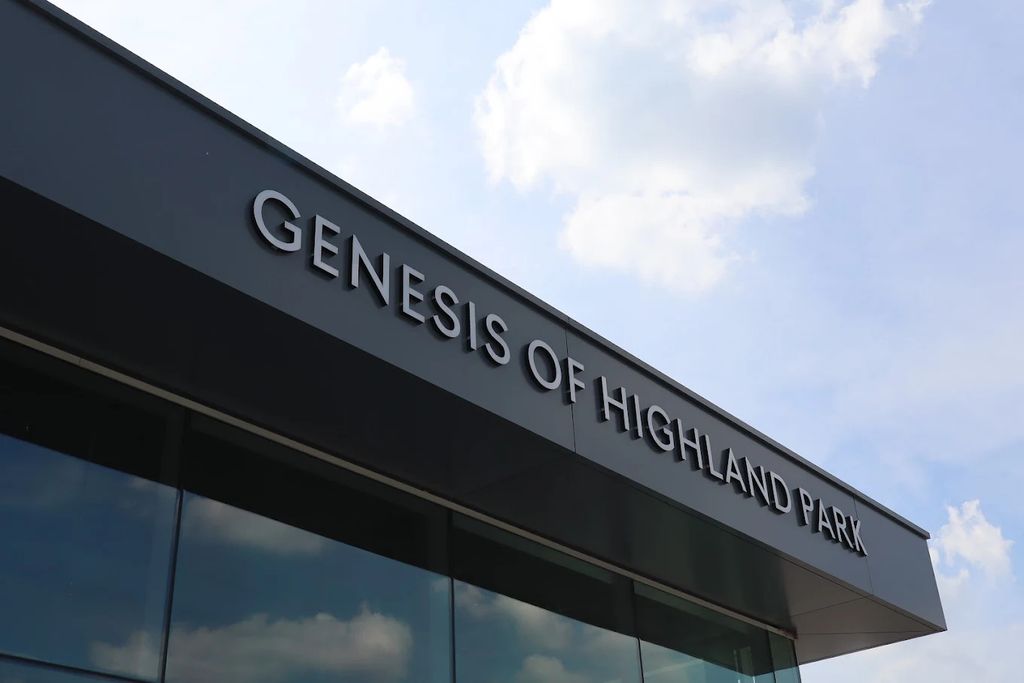 2026 Genesis GV70 2.5T Select Image 16 of 22