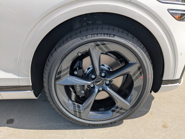Vehicle image 7 of 30