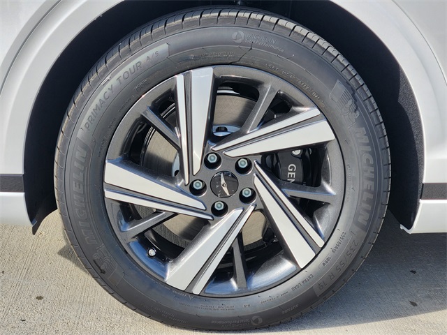 2026 Genesis GV70 3.5T Sport Advanced Image 6 of 24