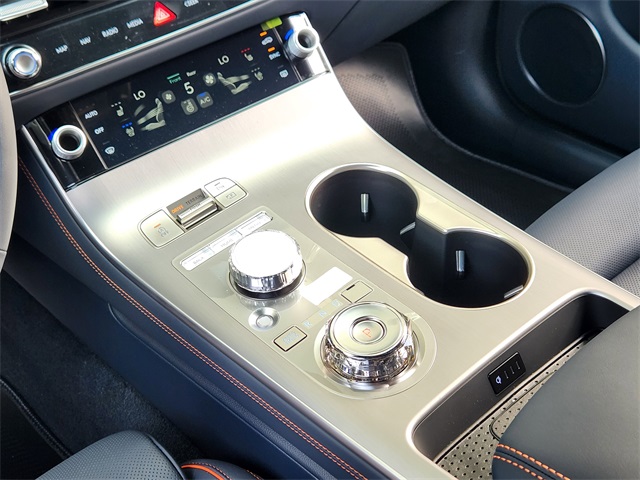 2026 Genesis GV70 3.5T Sport Advanced Image 16 of 24