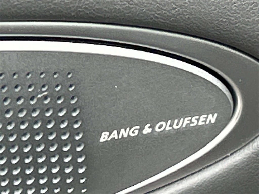 2026 Genesis GV70 3.5T Sport Prestige Image 17 of 41