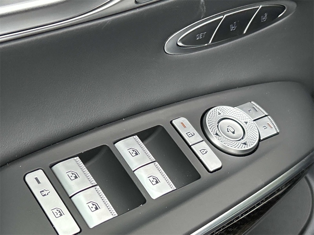 2026 Genesis GV70 3.5T Sport Prestige Image 30 of 41