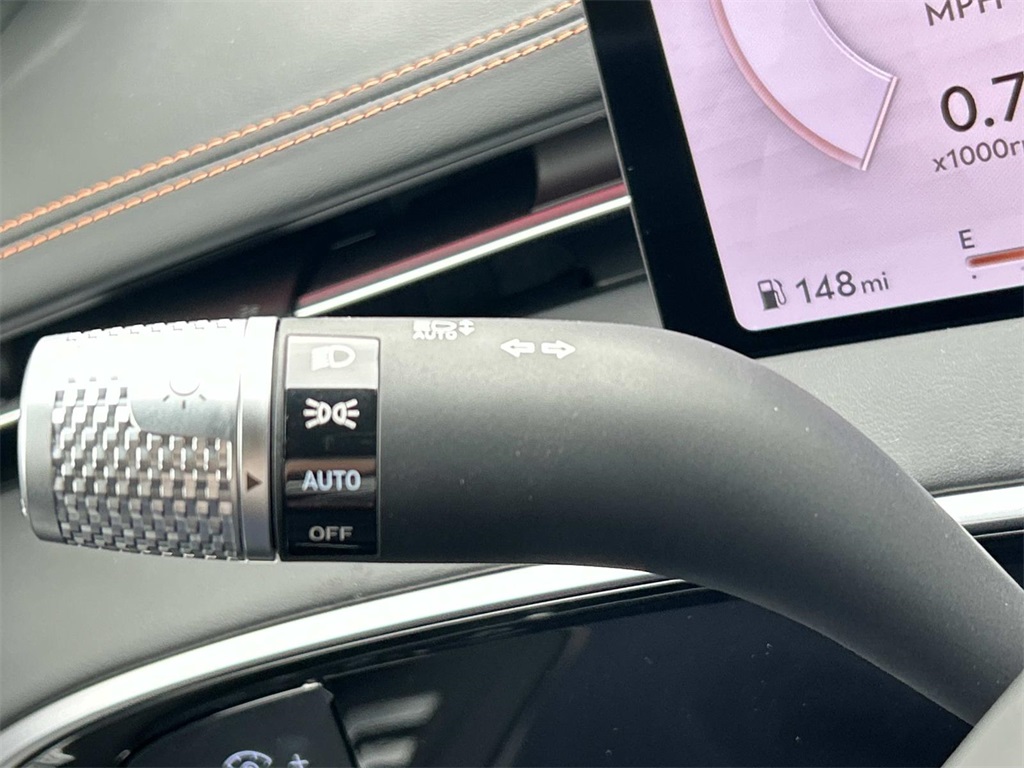 2026 Genesis GV70 3.5T Sport Prestige Image 18 of 41