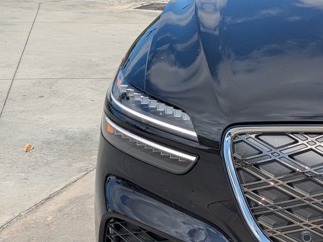 Vehicle image 26 of 29