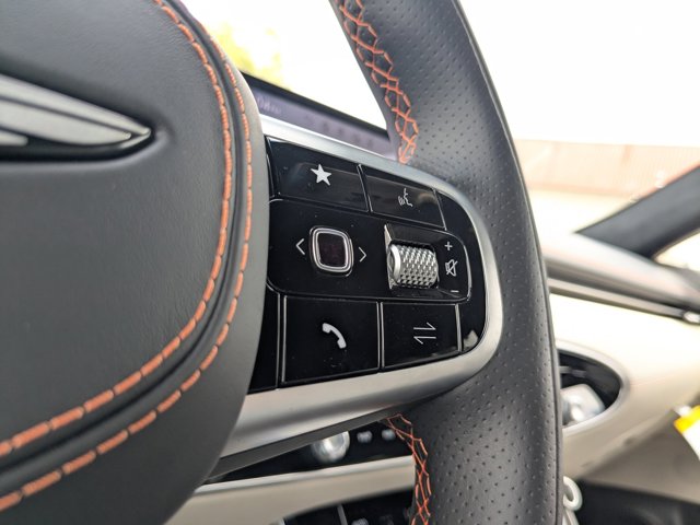 Vehicle image 29 of 31