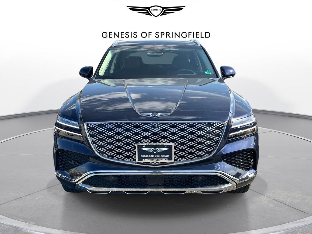 2026 Genesis GV80 Advanced Image 2 of 31