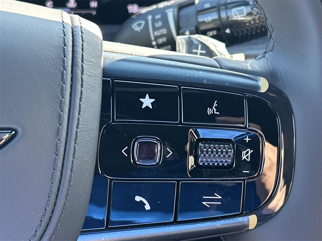 2026 Genesis GV80 Prestige Black Image 26 of 39