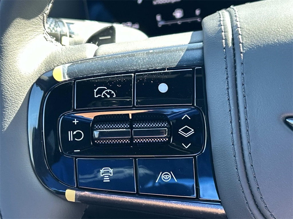 2026 Genesis GV80 Prestige Black Image 36 of 39