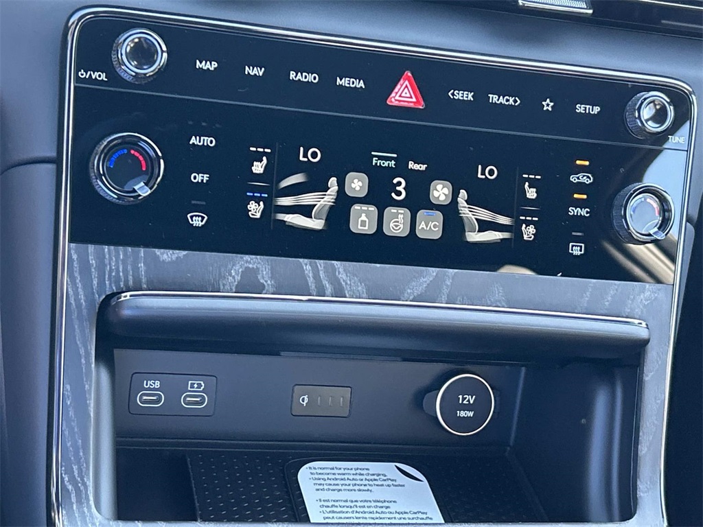 2026 Genesis GV80 Prestige Black Image 33 of 39