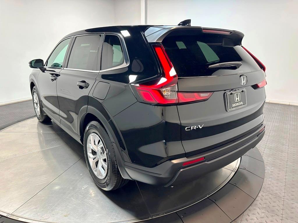 Vehicle image 8 of 23