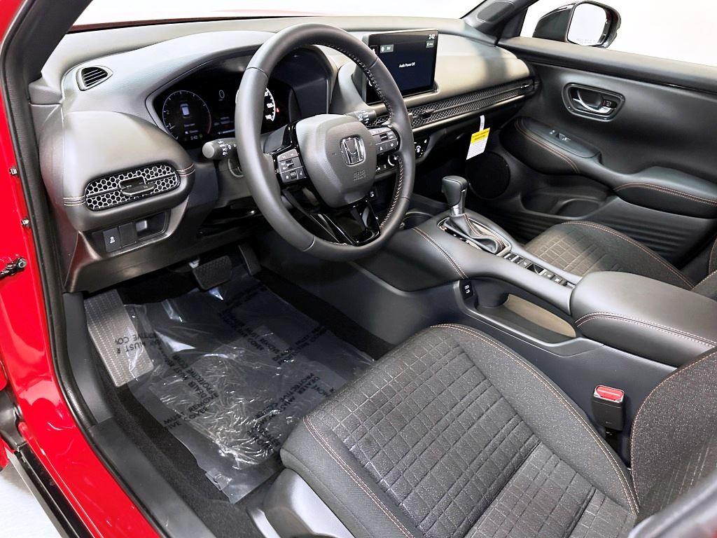 Vehicle image 14 of 23