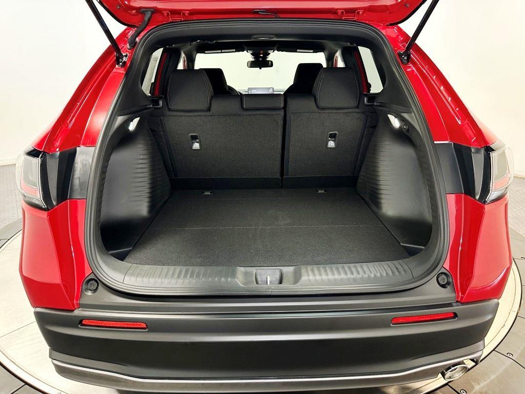 Vehicle image 12 of 23