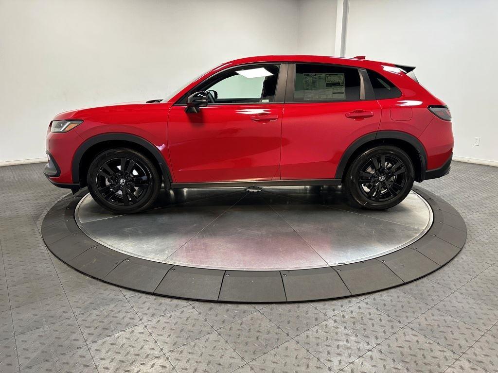 Vehicle image 9 of 23