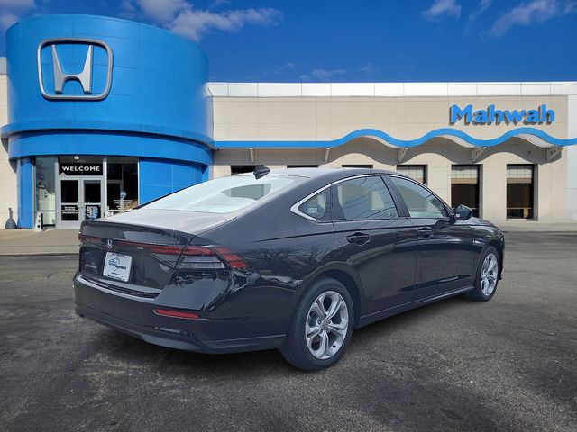 2026 Honda Accord LX Image 3 of 16