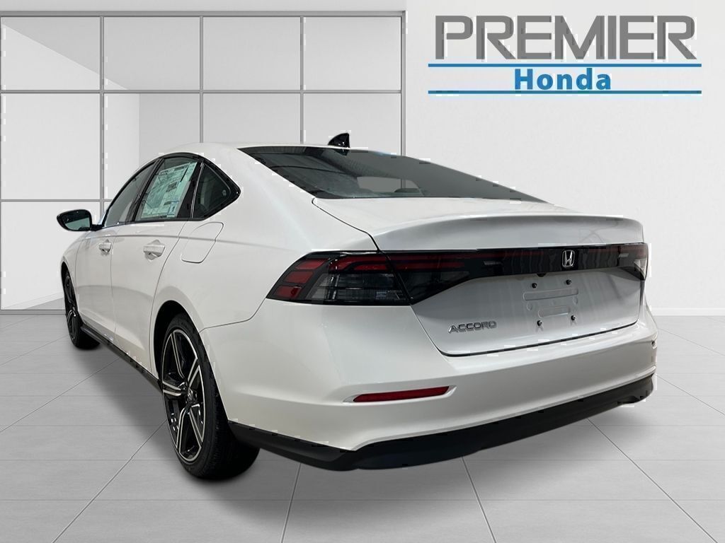 2026 Honda Accord Sedan SE Image 3 of 27