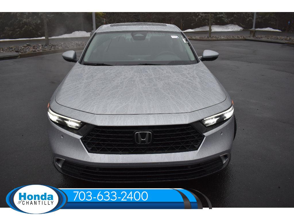 2026 Honda Accord Hybrid Touring Image 2 of 40