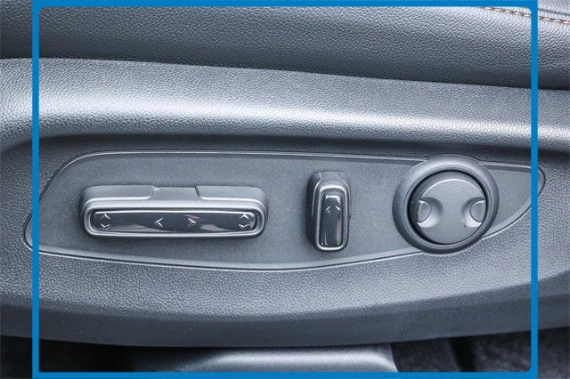 2026 Honda CR-V Hybrid Sport-L Image 19 of 21