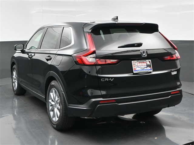 Vehicle image 24 of 35