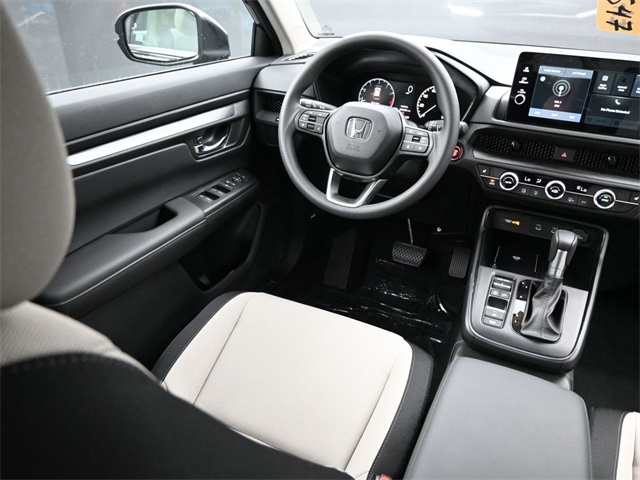 Vehicle image 32 of 35