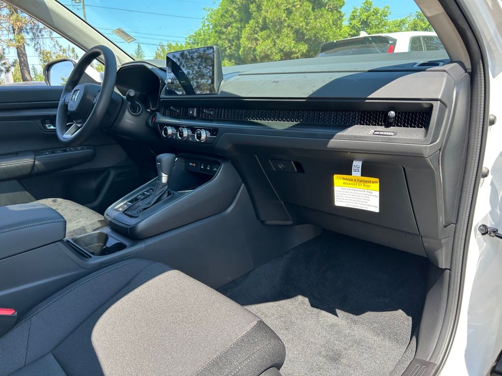 Vehicle image 19 of 29