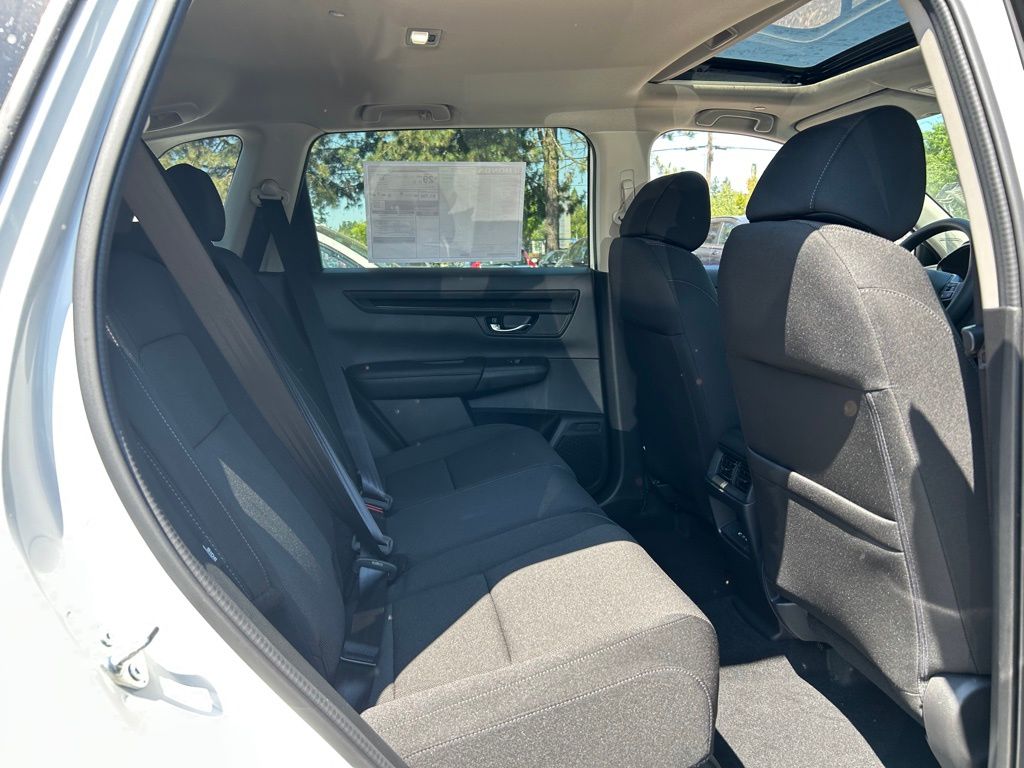 Vehicle image 16 of 29