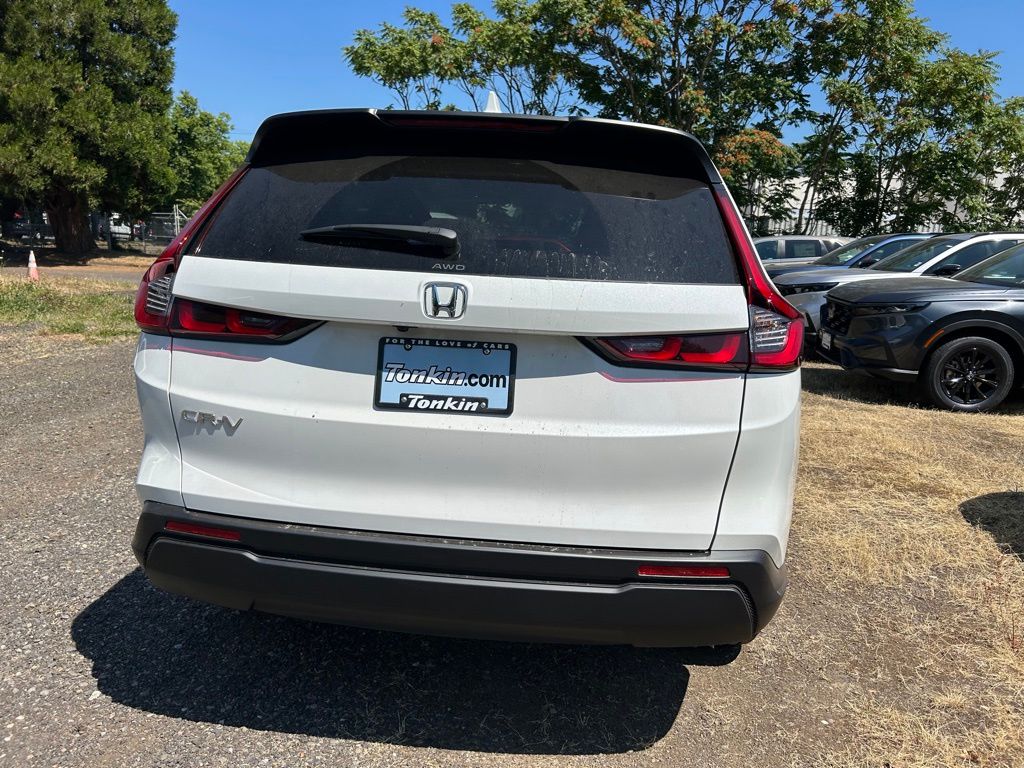 Vehicle image 8 of 29