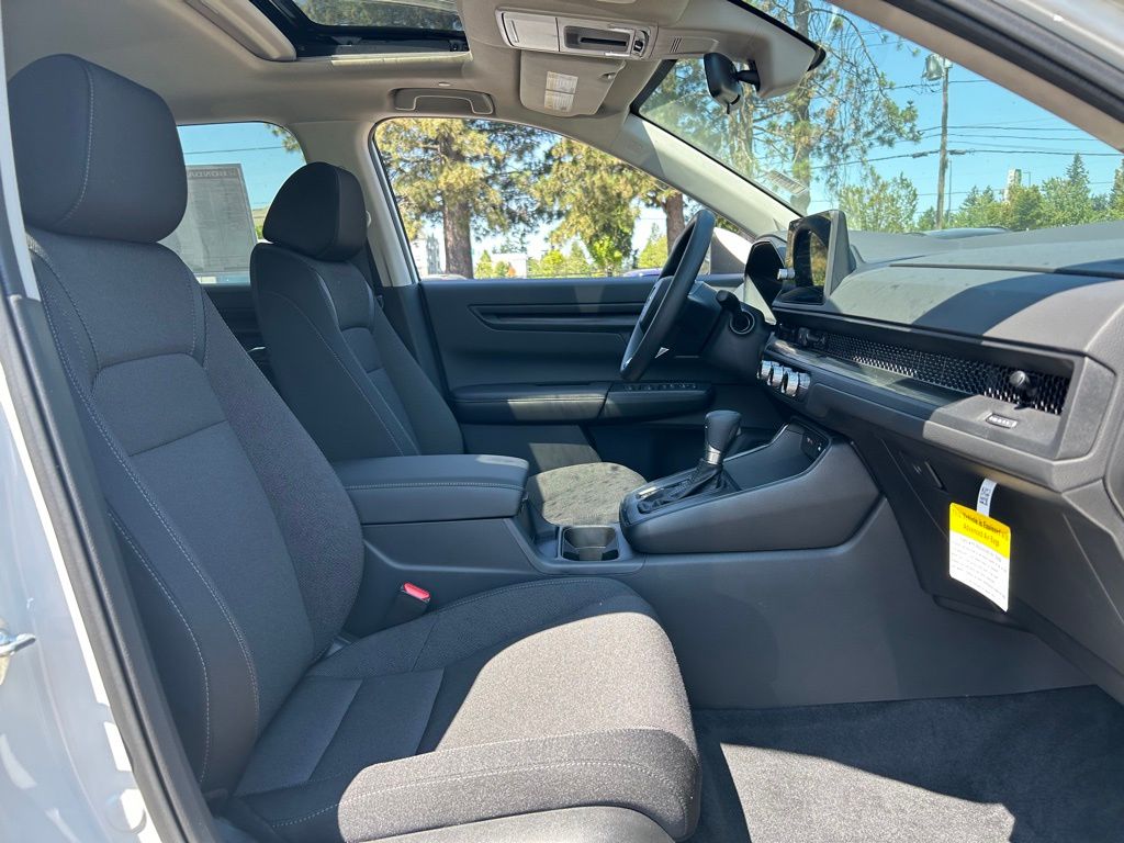 Vehicle image 14 of 29
