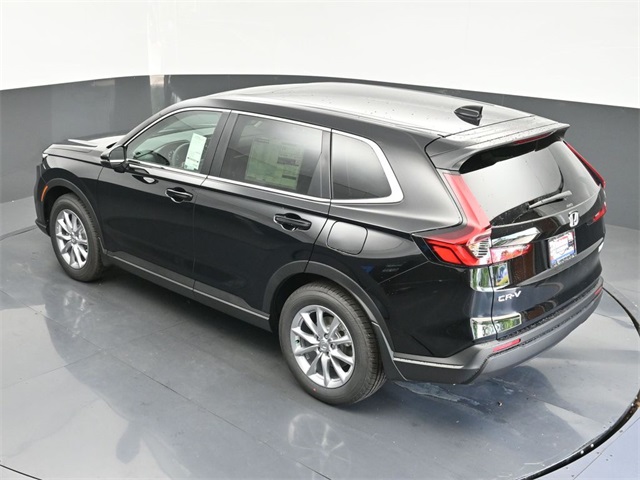 Vehicle image 21 of 35