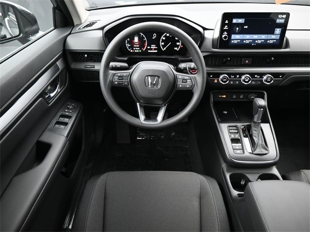 Vehicle image 31 of 35