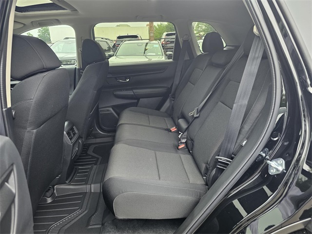 Vehicle image 8 of 22
