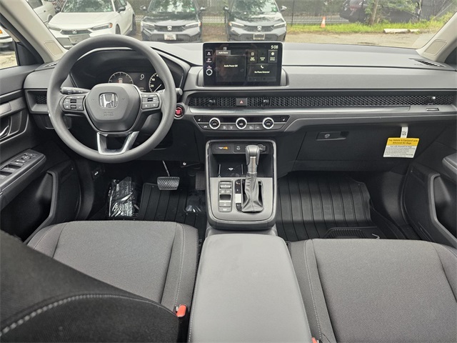 Vehicle image 9 of 22