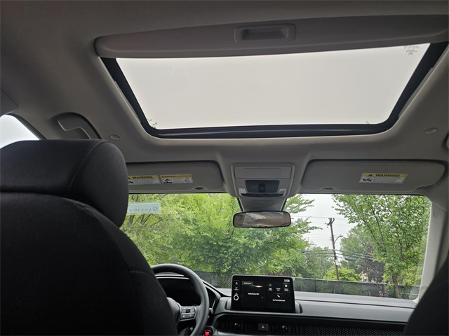 Vehicle image 11 of 22