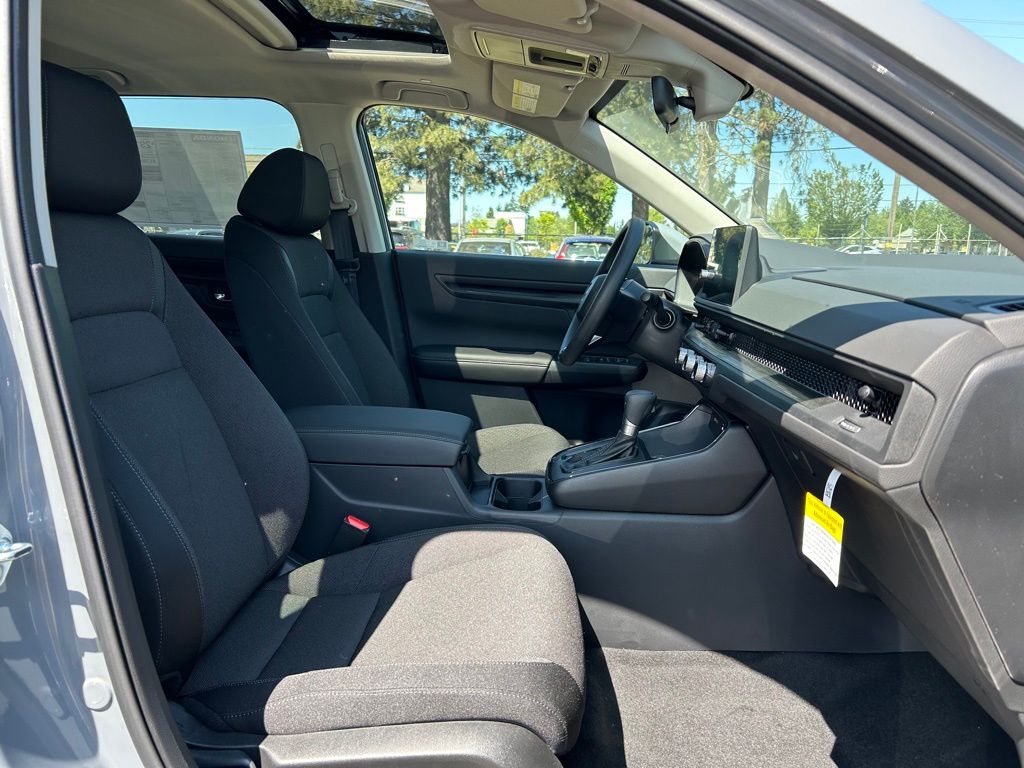Vehicle image 15 of 30