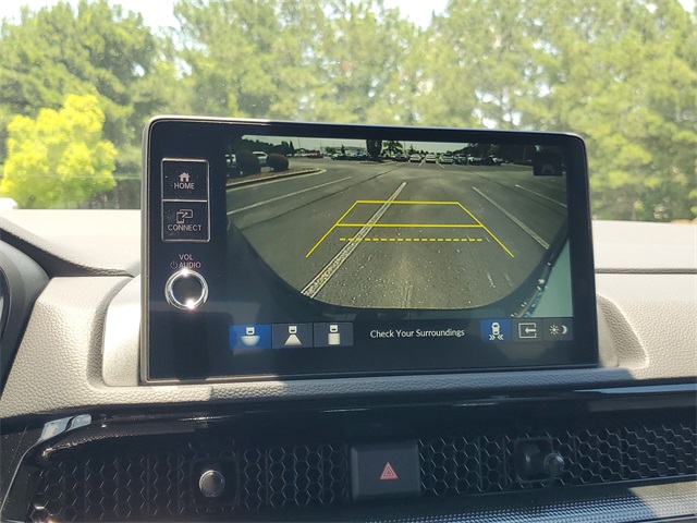 Vehicle image 18 of 30