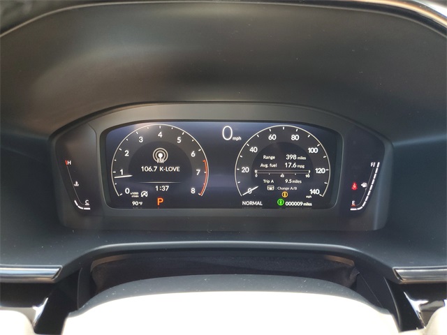 Vehicle image 17 of 30